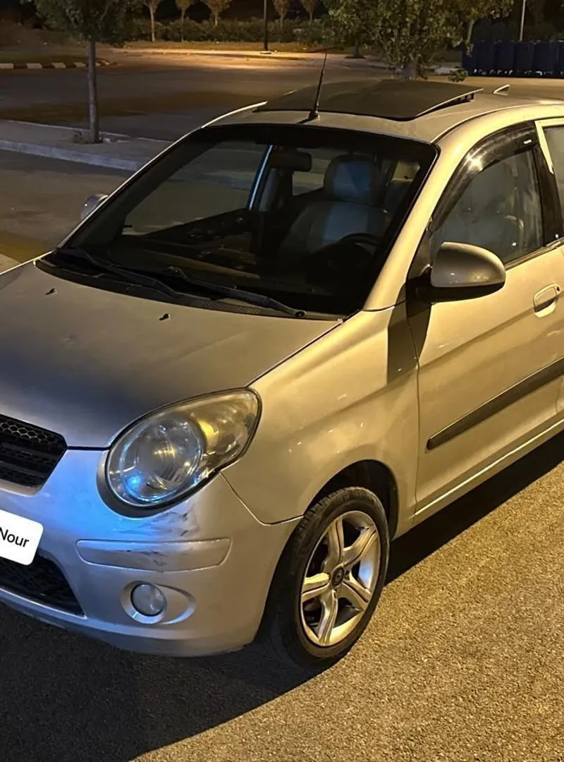 Kia Picanto Essence Manuelle 2008 à Tanger