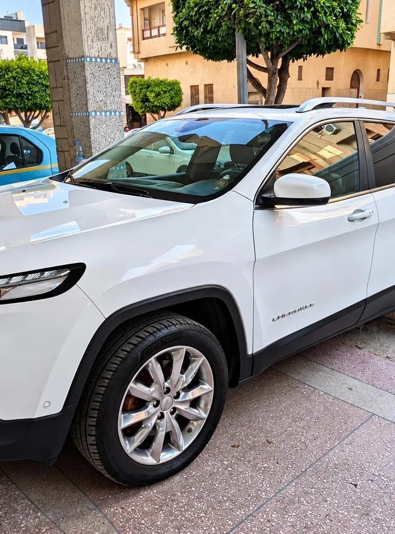 Jeep Cherokee Limited 4x4 Full Options