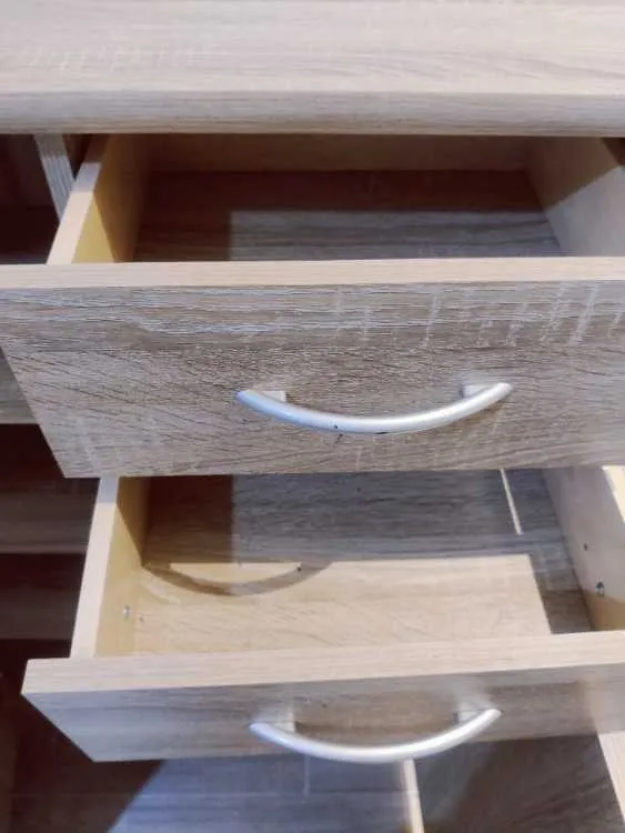 Armoire très bon état