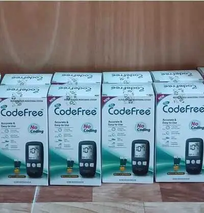 Glucomètres SD CodeFree + Stylo autopiqueurs