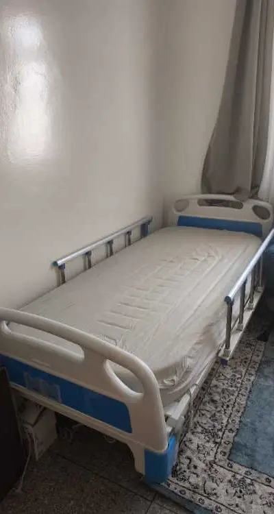 Lit médical électrique