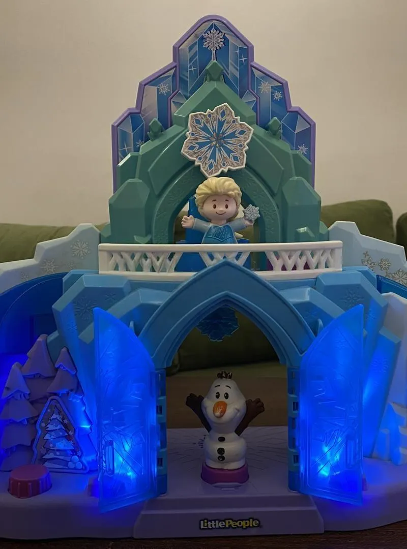 Château Reine des Neiges Elsa Little People