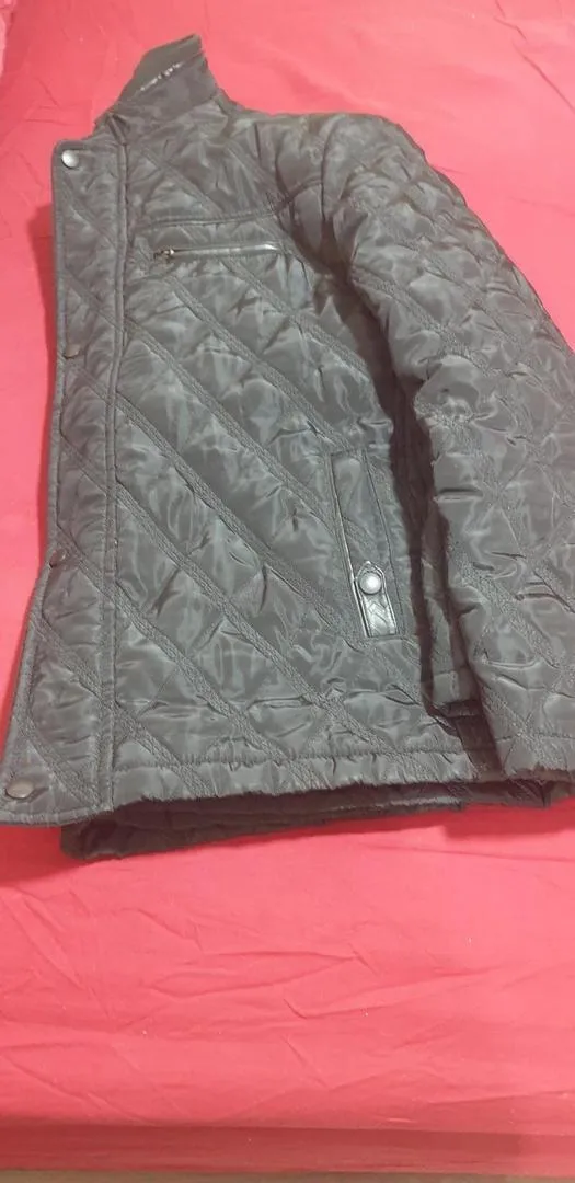 Veste noire d'hiver