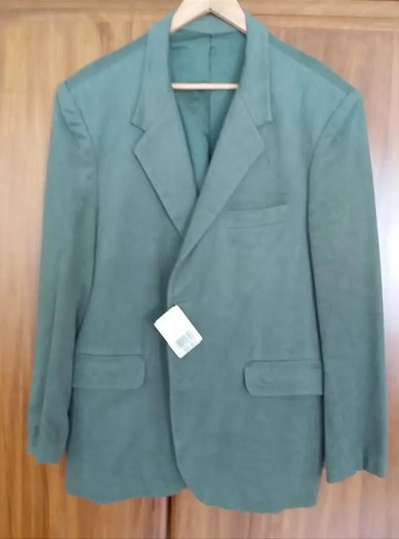 Veste en laine neuve taille 54