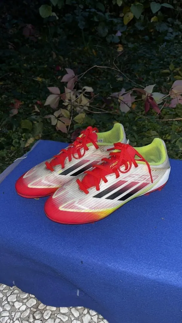 ADIDAS ORIGINAL MESSI authentique
