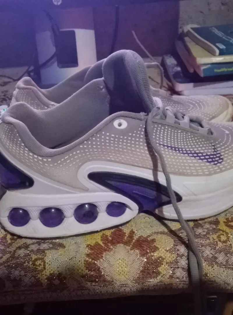 Baskets Air Max propres, taille 44