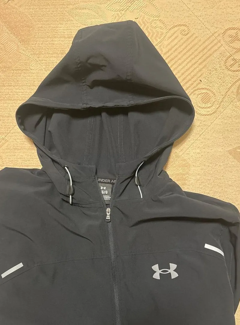 Veste Under Armour noire réfléchissante taille L
