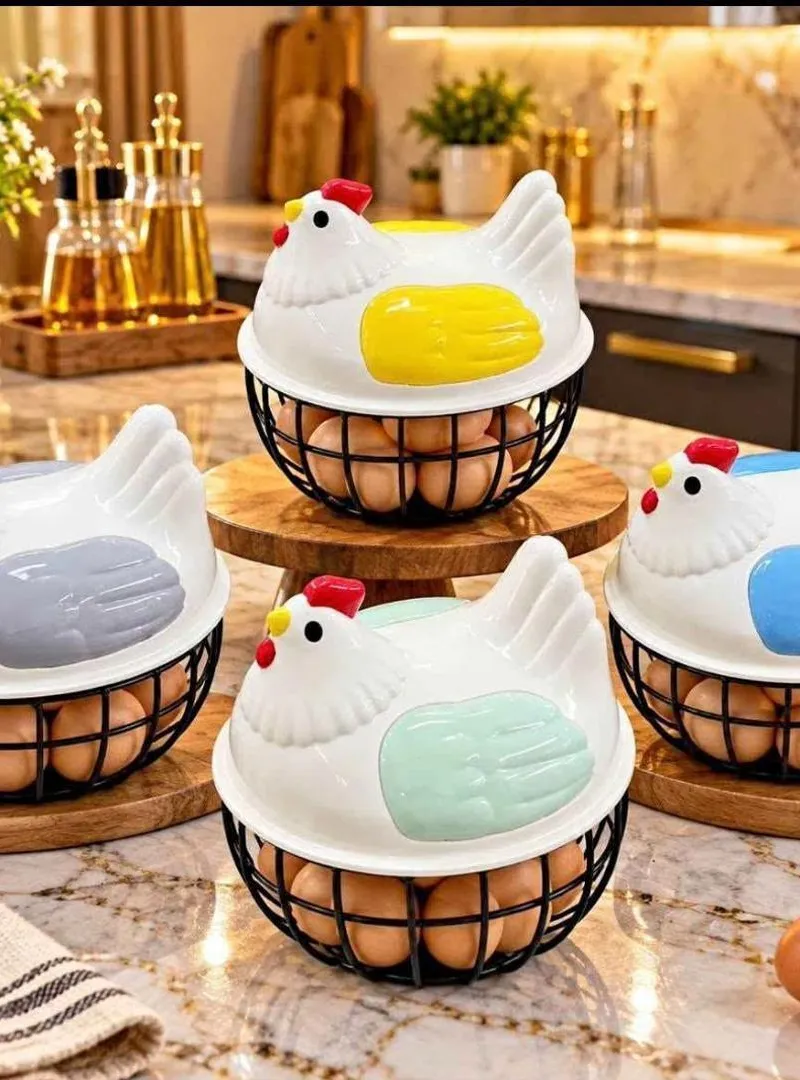 Panier à œufs en forme de poule