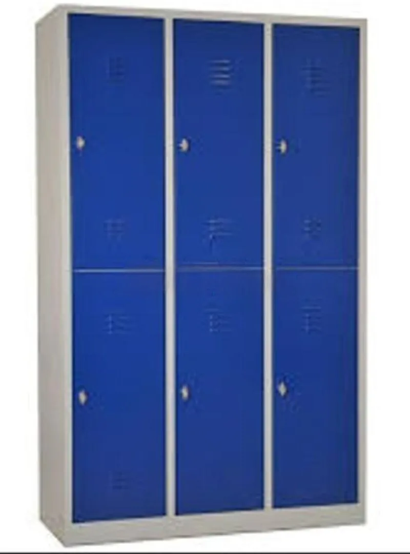 Vestiaire métallique pour salle de sport