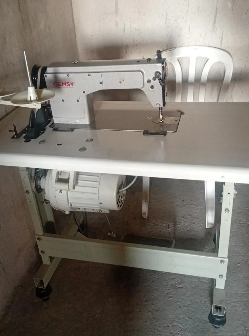 Machine à coudre Pikoze