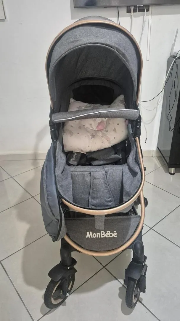 Poussette très bon état