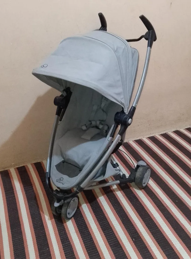 À vendre poussette Quinny Zapp