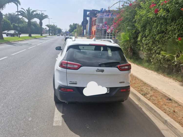 Vente JEEP CHEROKEE