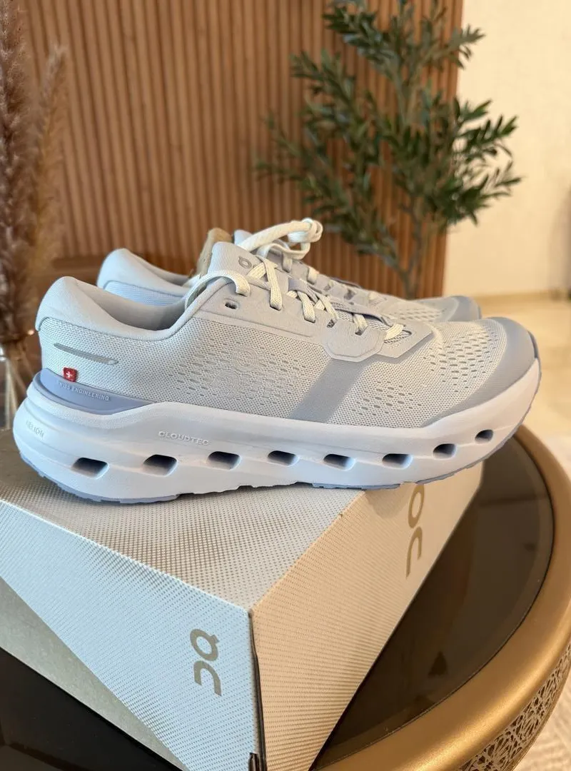 Baskets On Cloudrunner 3 Femme