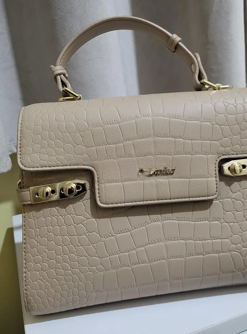 Sac à main élégant à vendre
