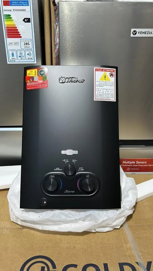 Chauffe eau à gaz Theros noir mat neuf