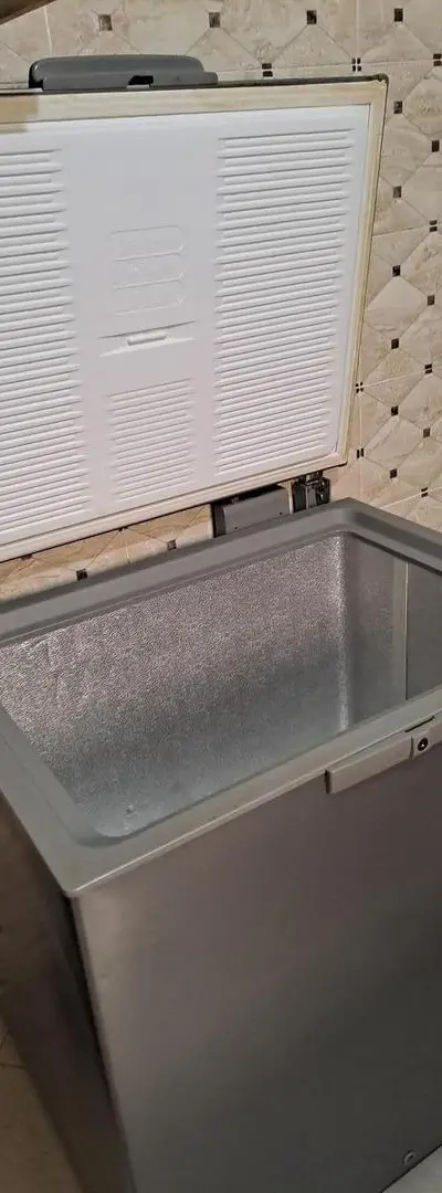 Un réfrigérateur Whirlpool