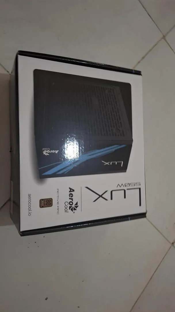 Aerocool LUX 550W 80PLUS Bronze