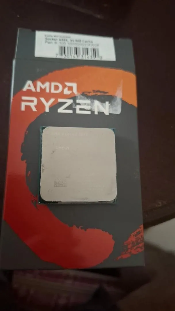 AMD Ryzen 5 3600 Wraith Stealth (3.6 GHz / 4.2 GHz