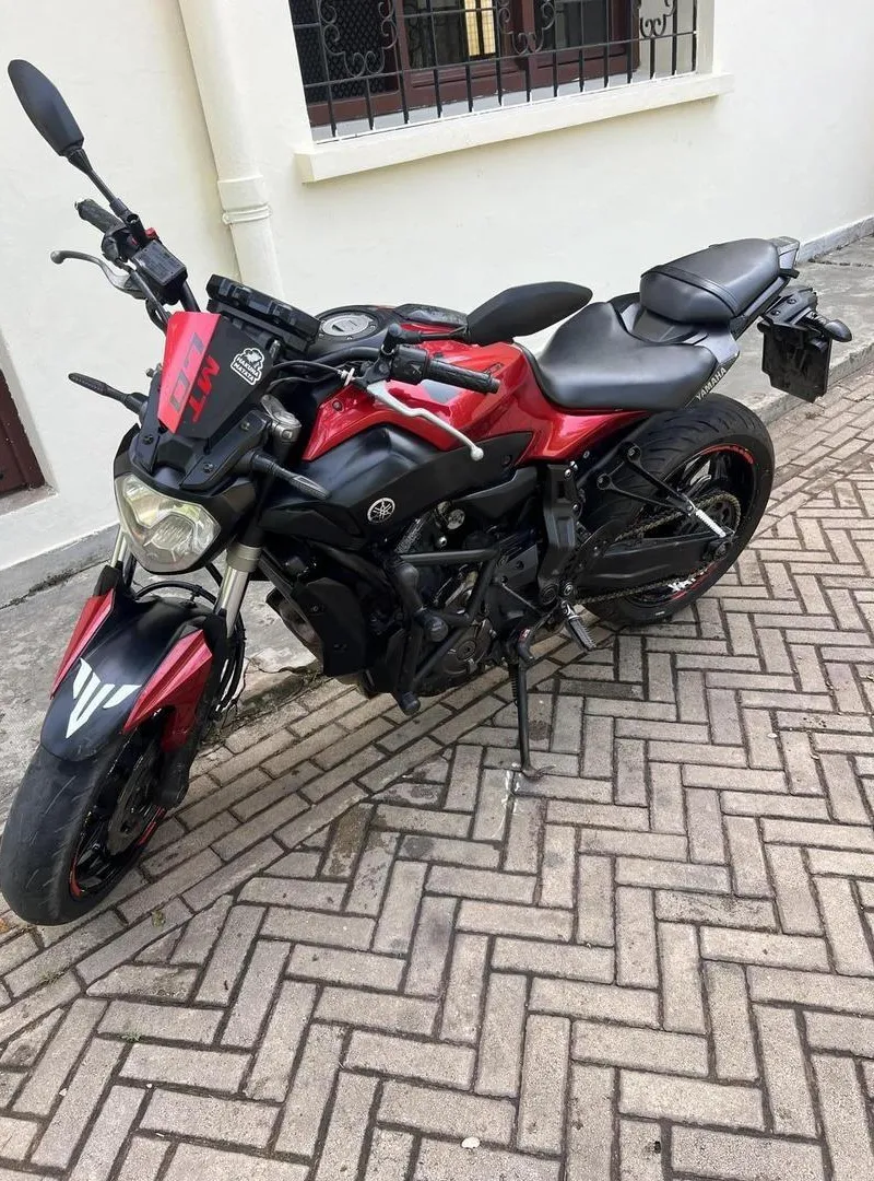 Yamaha MT 07 phase 01