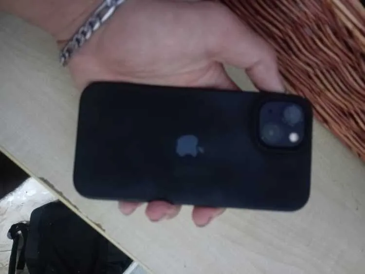 Iphone 13 nourmal 128gb 87 etta koulchi officeil