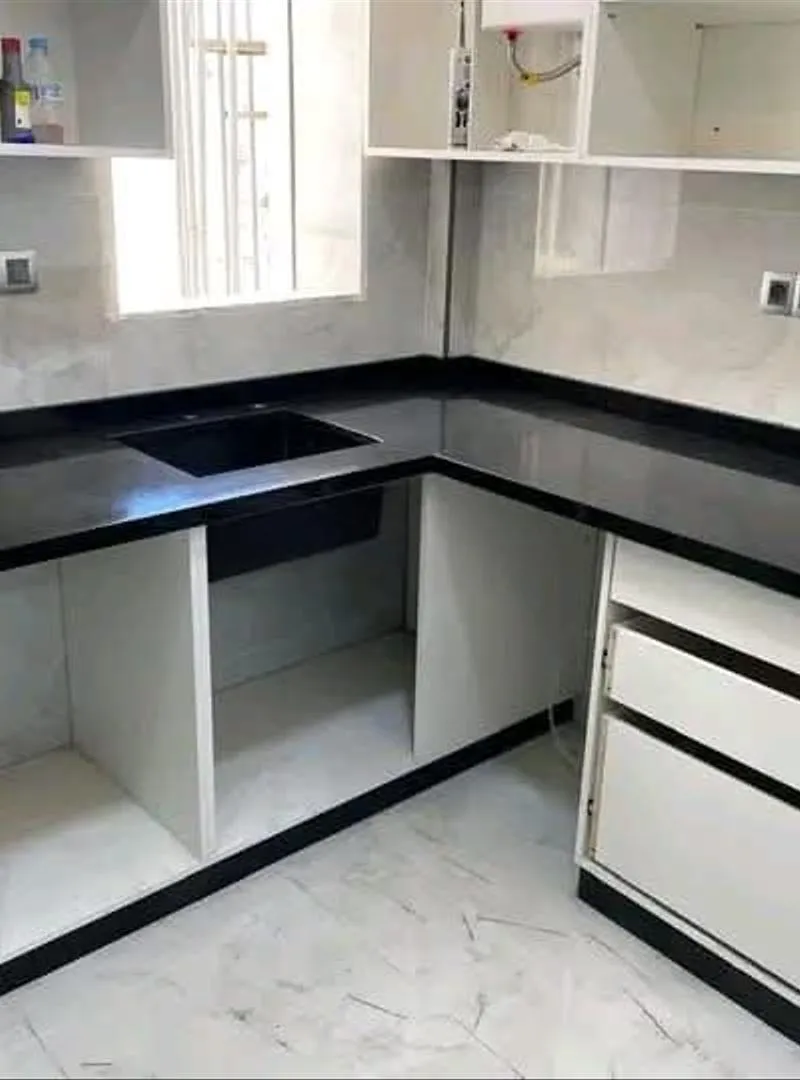 Installation de marbre et de granit