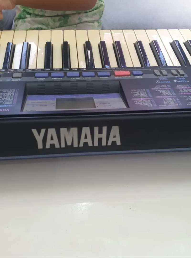 ORGUE PIANO YAMAHA
