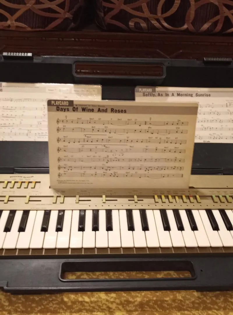 Piano YAMAHA portasound PC-100