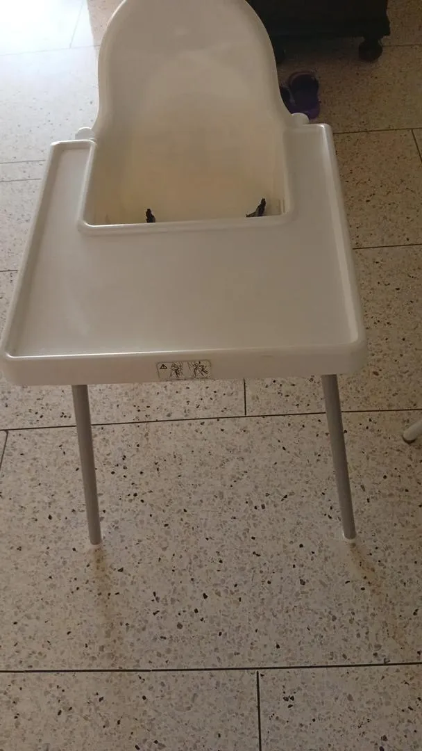 Table à manger bébé