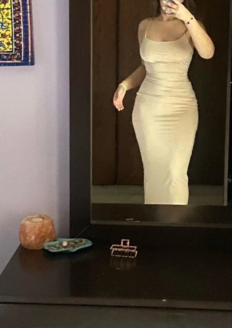 Robe moulante