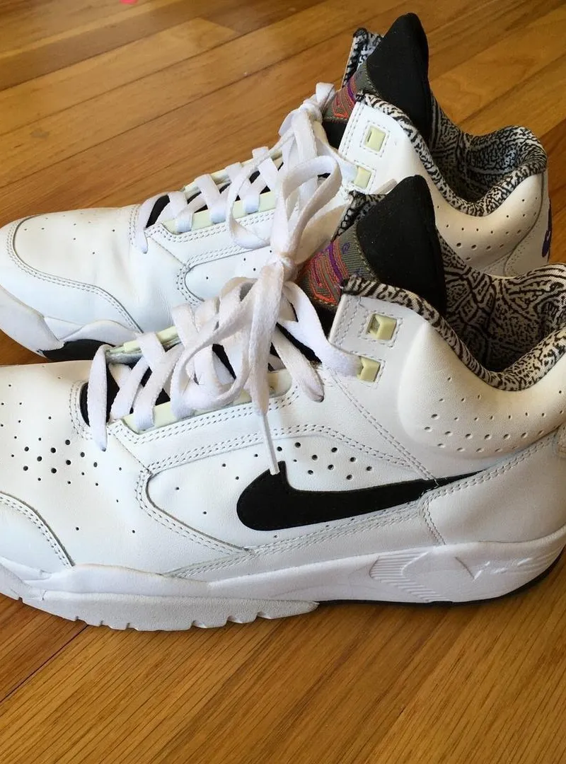 Nike original t42 bon état