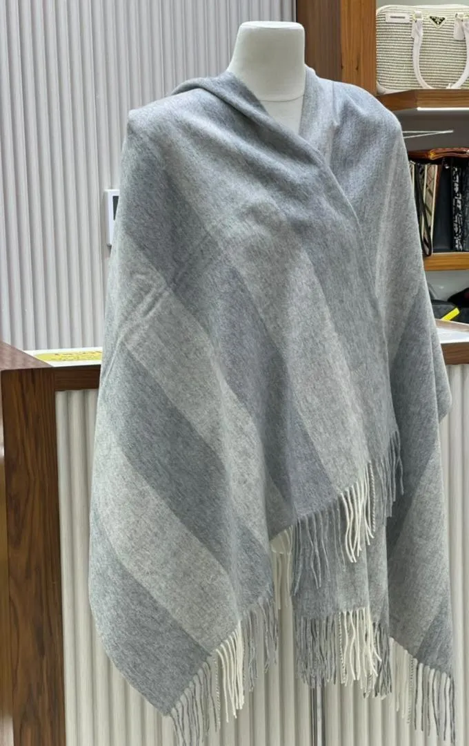 Châle de Luxe Loewe En Cachemire LO870