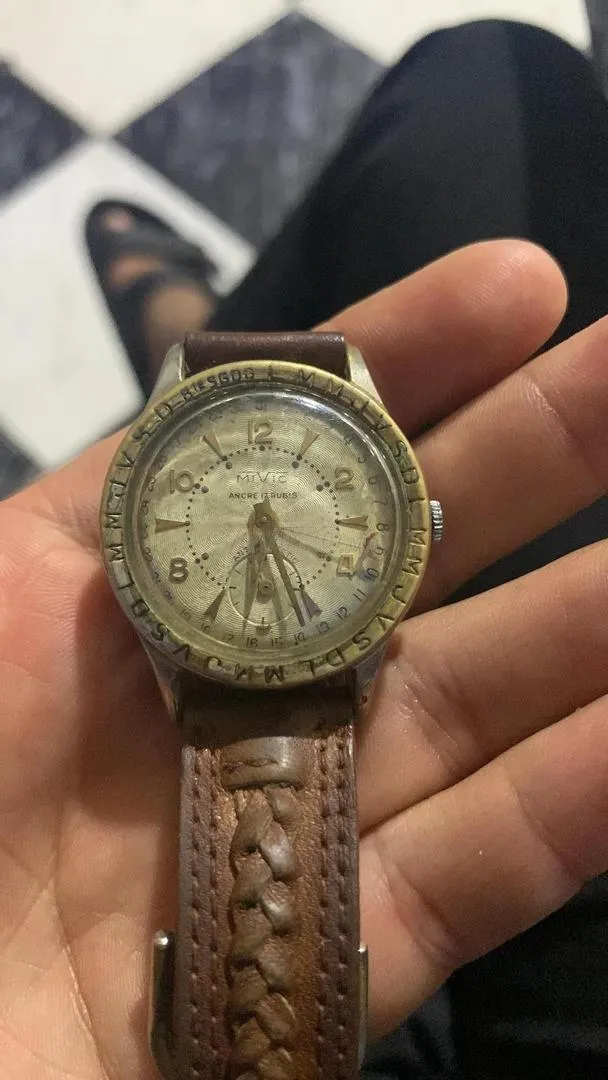 Montre Calendographe ou Datographe
