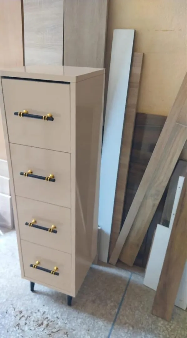 Armoire à quatre étagères 🔥🔥🔥