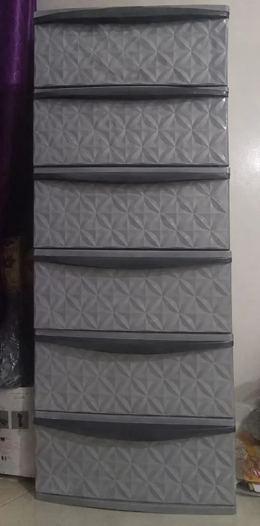 Magasin à vendre encore propre