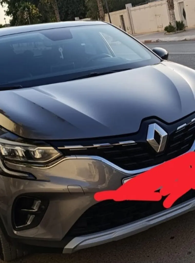 Renault Captur Diesel Manuelle 2023 à Oujda