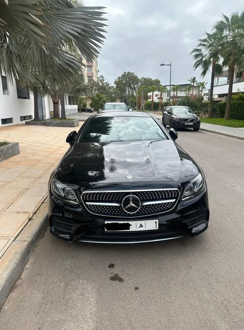 Classe E 220d Coupé AMG Line Plus importé neuf