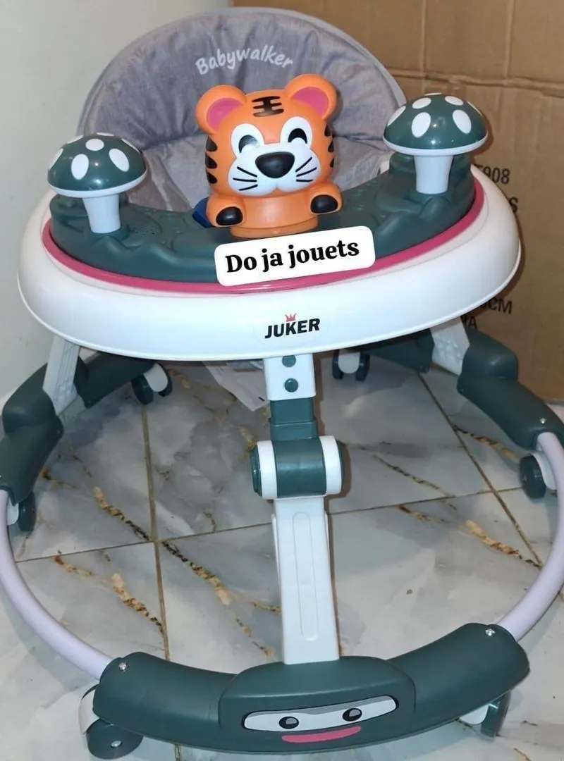 Baby-walker réglable en hauteur