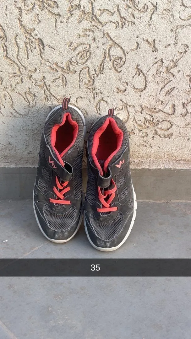 Chaussures de sport pour filles 35
