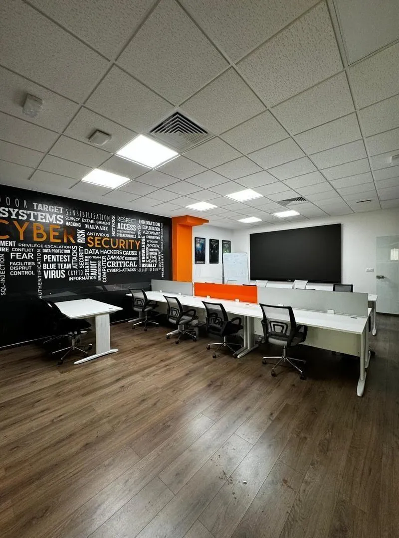 Bureau de 128 m² pour Location à Sidi Maârouf