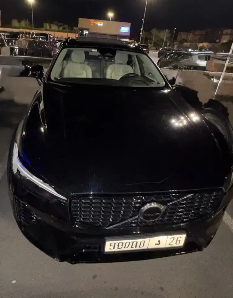 VOLVO XC60 2024 Diesel MHEV Occasion Marrakech Maroc