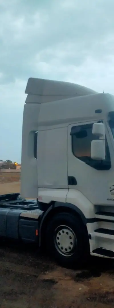 Renault 440