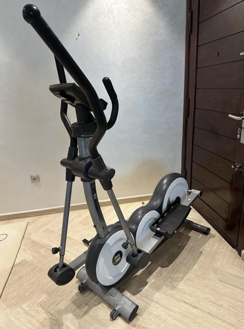 Vélo ELLIPTIQUE BH FITNESS