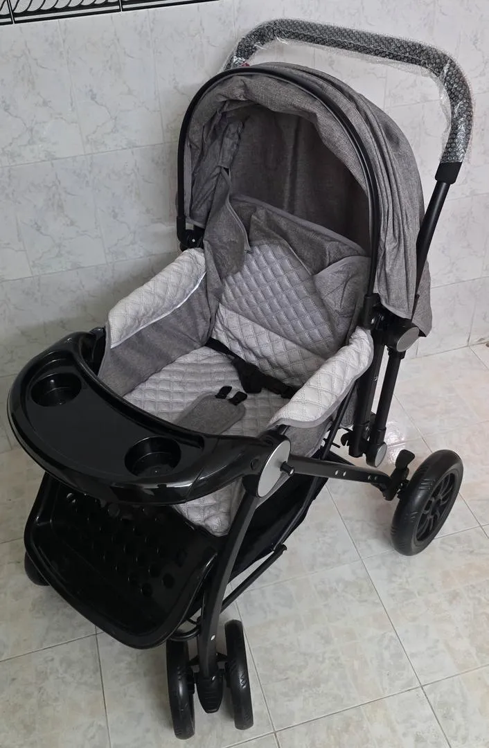 Poussette bébé neuve | عربة أطفال جديدة