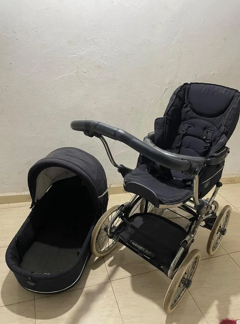 Poussette Bébecar 2 en 1 avec nacelle