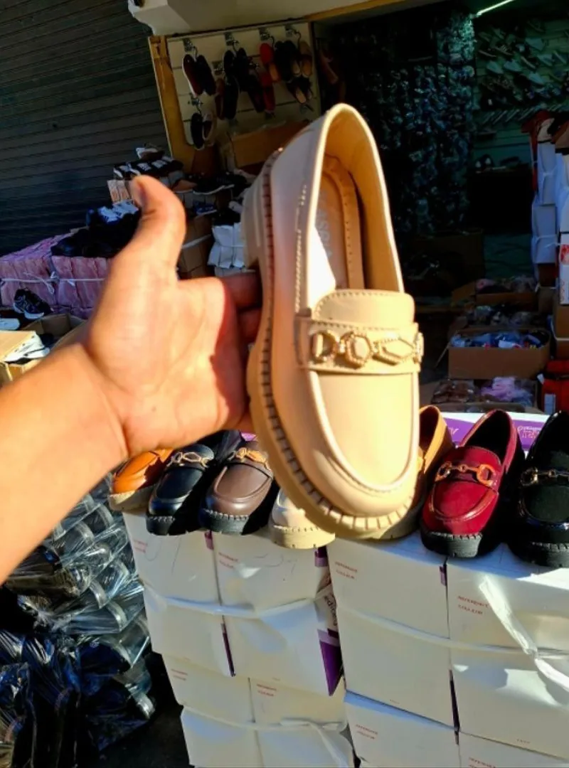 Chaussures de haute qualité en gros et détail
