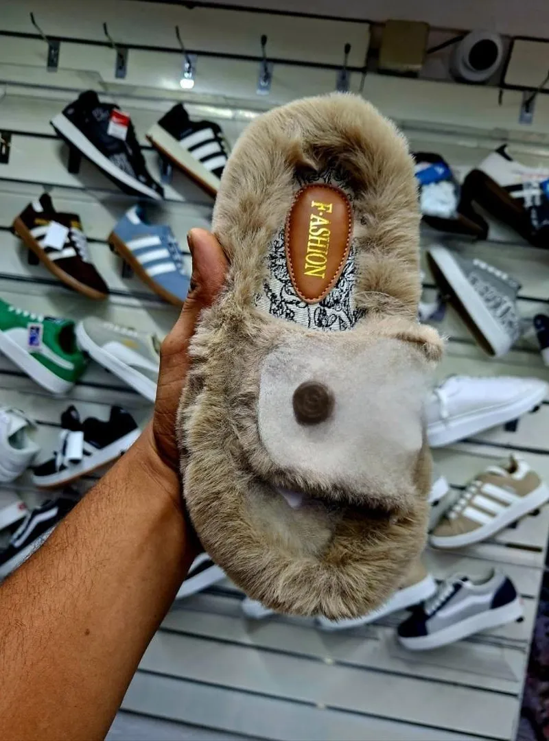 Chaussures de 36 à 41 en gros et détail