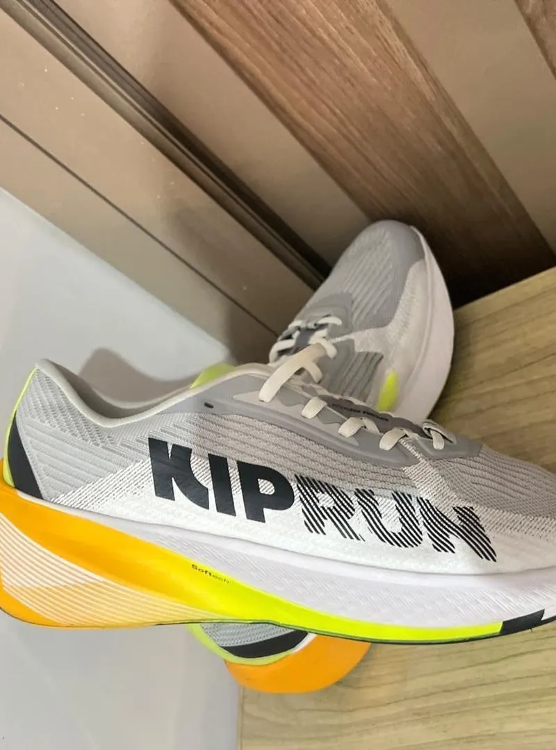 chaussures de course KIPRUN