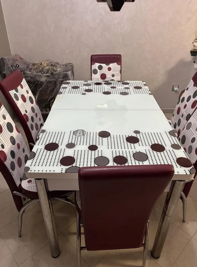 Table à manger extensible avec 6 chaises