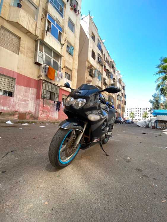Suzuki GSXF 850CC